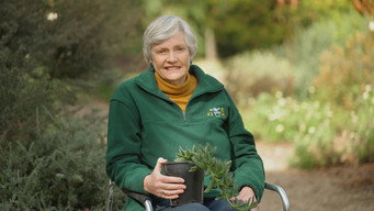 Episode 25 Spring: Succulent success & pristine ponds