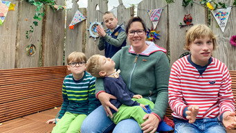 Episode 7 episode still image