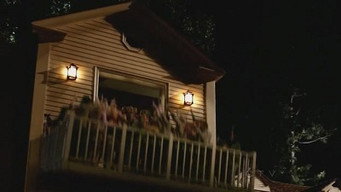 Crushed episode still image