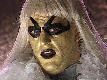 December 18, 1995 episode still image