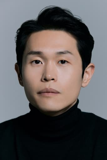 Image of Kang Gil-woo