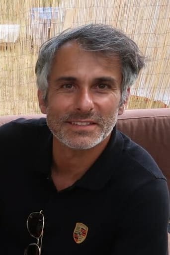 Image of Eric Serra-Tosio