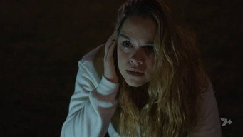 Episode 8421 episode still image