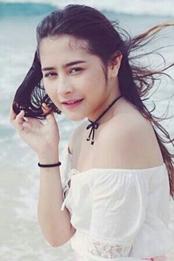 Foto de Prilly Latuconsina