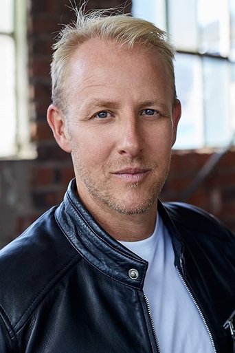 Michael Kirch headshot