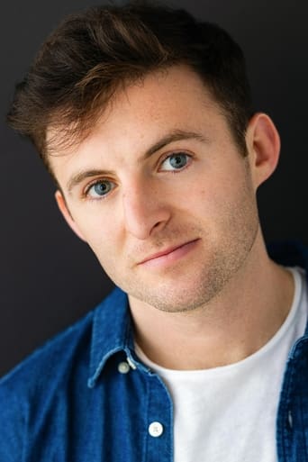 Seth Zane Robbins headshot