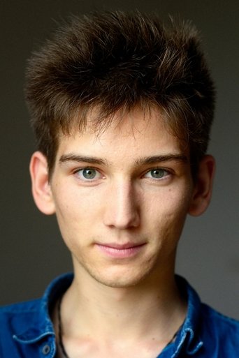 Gabriel Allées headshot