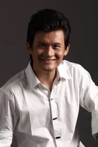 Wang Teng headshot
