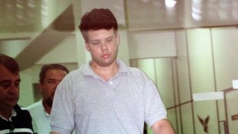 Episódio O Atirador do Shopping da série Investigação Criminal