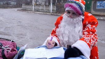 Electing Ms Santa (2025)