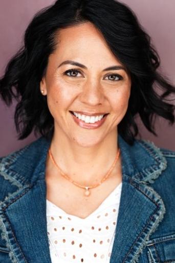 Satomi Hofmann headshot