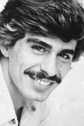 Robert Mura headshot