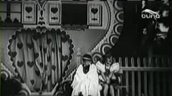 Sweet Stepmother (1935)