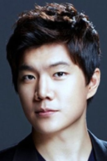 Image of Lee Kyung-soo