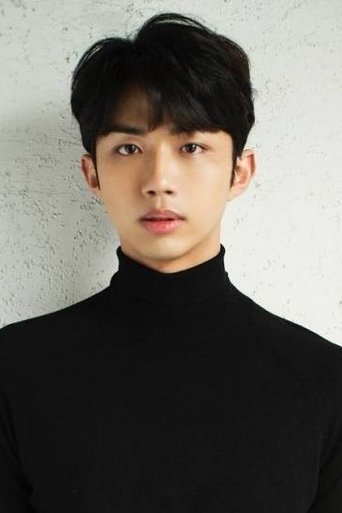 Choi Woo-bin headshot