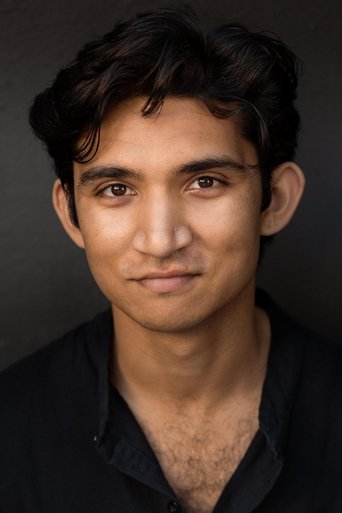 Kaivu Suvarna headshot