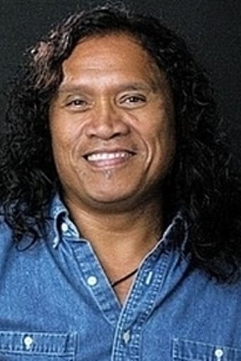 Henry Kapono Ka'aihue