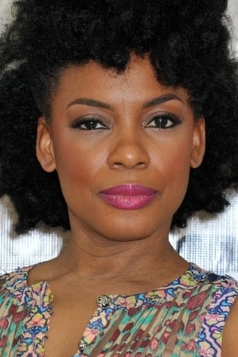 Aunjanue Ellis