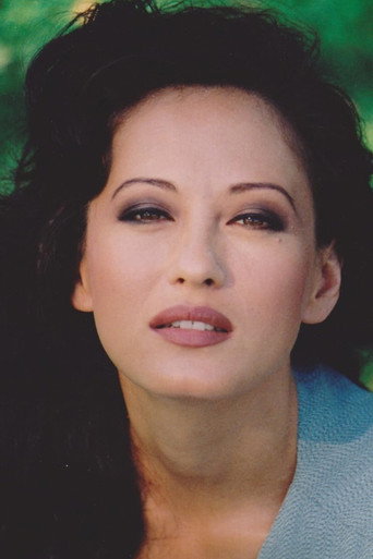 Julia Nickson photo 2