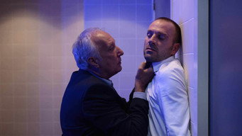 Closed Circuit (2013)