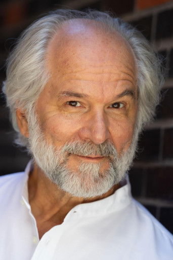 John Kapelos — photo 2