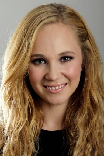 Profile picture of Juno Temple