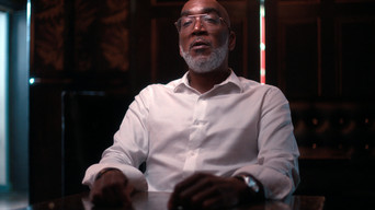 Cena de Tudo o que vai volta