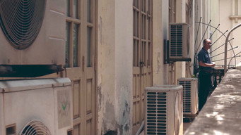 Still 1 from Hey U!