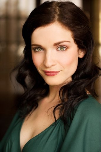 Ciara Caneega hace el papel de Crystal Winter (voice) Ciara Caneega