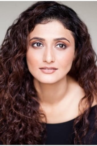 Image of Ragini Khanna