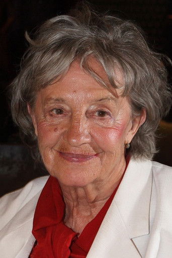 Nina Divíšková — photo 2