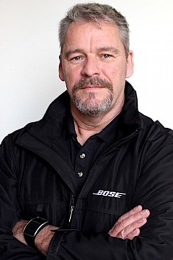 Richard Mills headshot