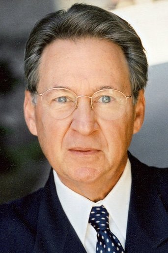 Gibby Brand headshot