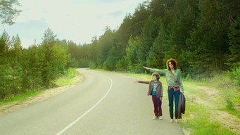 Escena 4 de No Looking Back