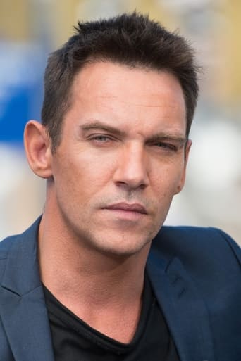 Image of Jonathan Rhys Meyers