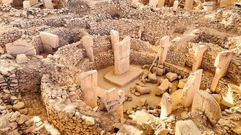 Ancient Apocalypse - S1E01