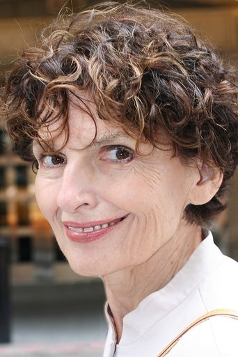 Marika Daciuk headshot
