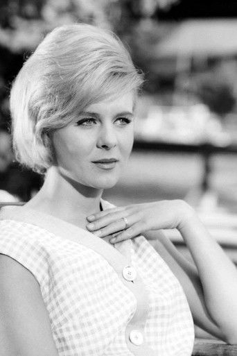 Foto de June Ritchie