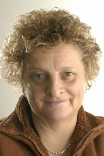 Lynn Hunter — photo 3