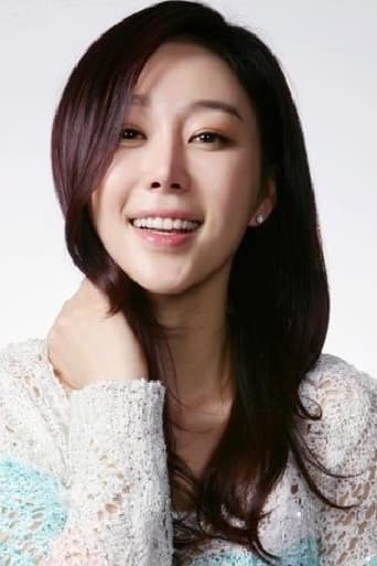 Image of Yoon Ye-won