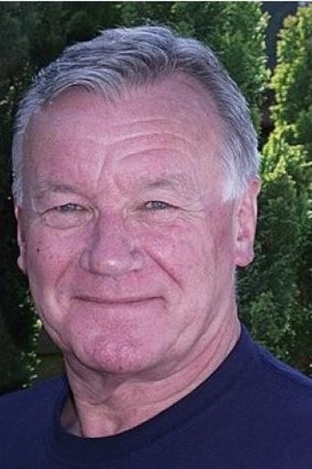 Jack McKenzie headshot