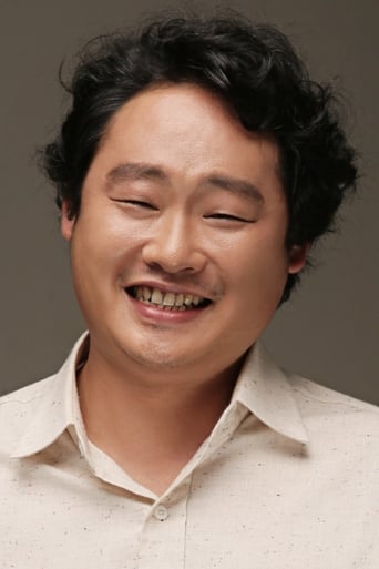 Image of Lee Yoo-jun