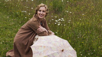 Laura Carmichael — photo 15