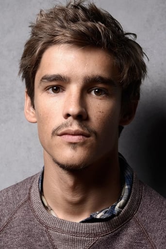 Imagen de Brenton Thwaites