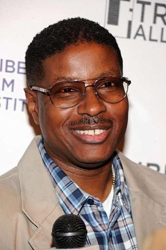 Christopher Martin headshot