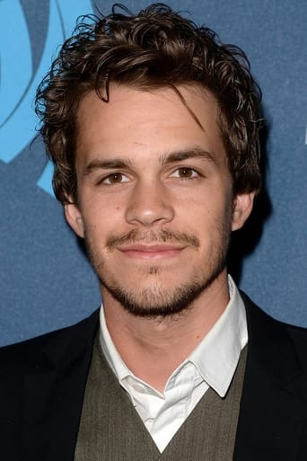 Image of Johnny Simmons