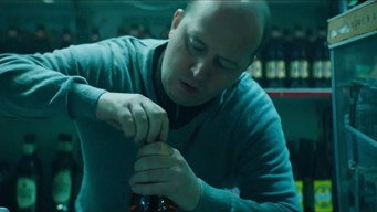 Молодогвардейцев 32 – Szenenbild