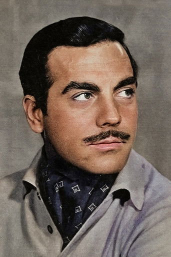 Ayhan Işık — photo 4