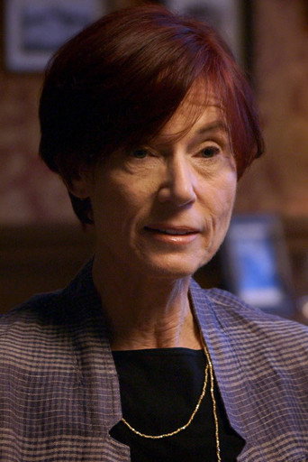 Linda Woolvertonの人物画像 2