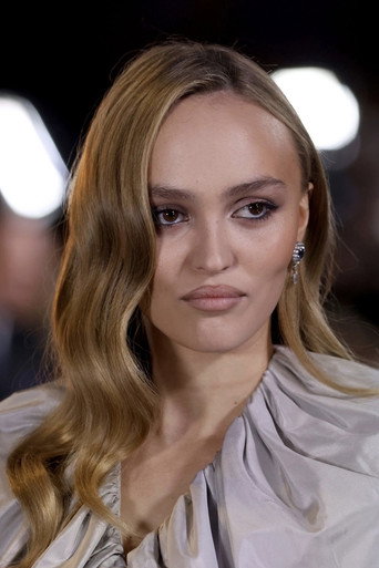 Lily-Rose Depp — photo 15